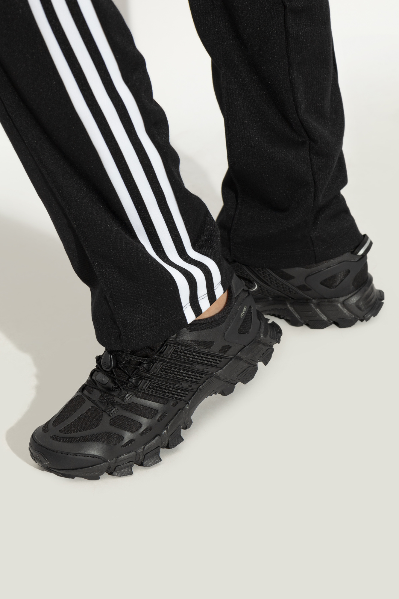 Adidas adistar raven online